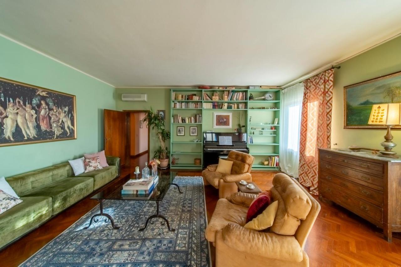 Golden Renaissance Apartment Florence Exterior photo