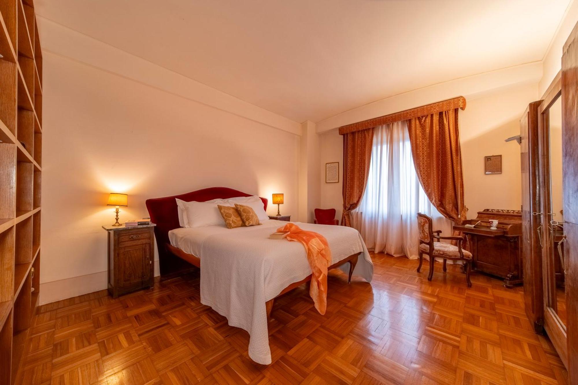 Golden Renaissance Apartment Florence Exterior photo